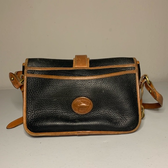 Dooney & Bourke Vintage All weather Leather Bag - Picture 4 of 15